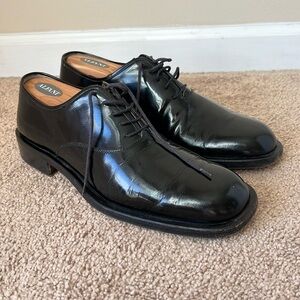Salvatore Ferragamo Black Patent Leather Oxford Square Toe Dress Shoes